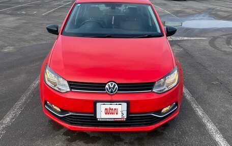 Volkswagen Polo VI (EU Market), 2017 год, 1 040 000 рублей, 3 фотография