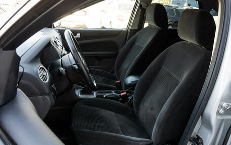 Ford Focus II рестайлинг, 2006 год, 400 000 рублей, 10 фотография