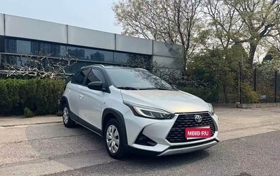 Toyota Yaris XP150 рестайлинг, 2023 год, 980 333 рублей, 1 фотография