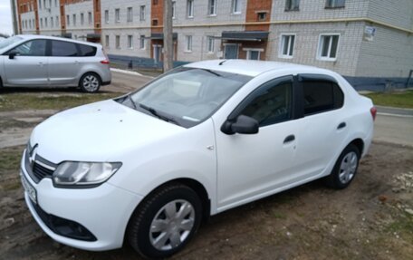 Renault Logan II, 2018 год, 550 000 рублей, 2 фотография