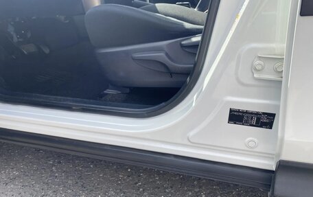 Toyota RAV4, 2014 год, 1 850 000 рублей, 6 фотография