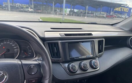 Toyota RAV4, 2014 год, 1 850 000 рублей, 9 фотография