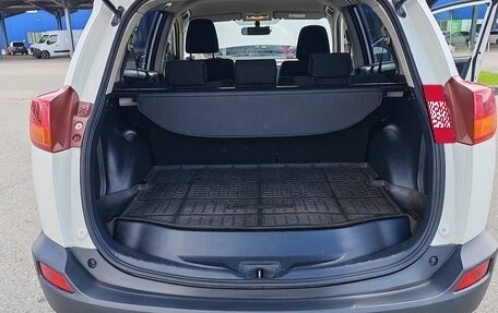 Toyota RAV4, 2014 год, 1 850 000 рублей, 7 фотография