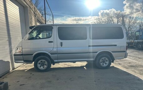 Toyota HiAce H100, 1991 год, 870 000 рублей, 3 фотография