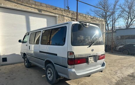 Toyota HiAce H100, 1991 год, 870 000 рублей, 2 фотография