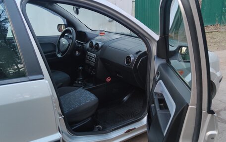 Ford Fusion I, 2004 год, 345 000 рублей, 6 фотография