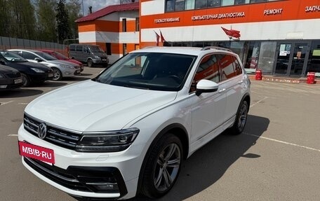 Volkswagen Tiguan II, 2018 год, 2 950 000 рублей, 2 фотография