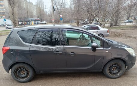 Opel Meriva, 2013 год, 650 000 рублей, 4 фотография