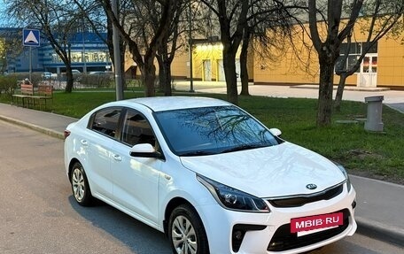 KIA Rio IV, 2019 год, 949 000 рублей, 7 фотография