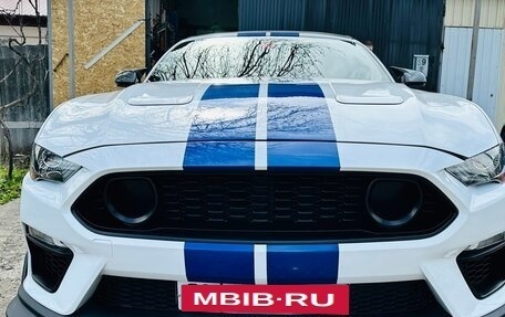 Ford Mustang VI рестайлинг, 2019 год, 1 850 000 рублей, 3 фотография