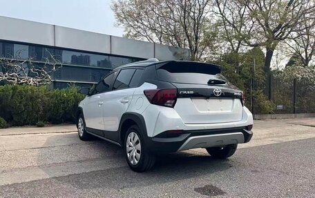 Toyota Yaris XP150 рестайлинг, 2023 год, 980 333 рублей, 3 фотография