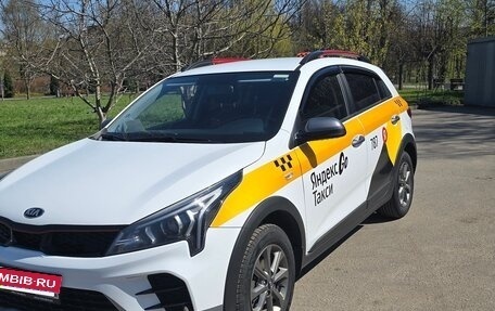 KIA Rio IV, 2021 год, 1 300 000 рублей, 7 фотография
