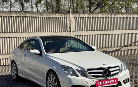 Mercedes-Benz E-Класс, 2009 год, 1 550 000 рублей, 3 фотография