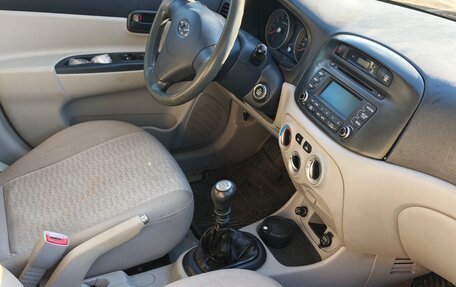Hyundai Verna II, 2006 год, 320 000 рублей, 5 фотография