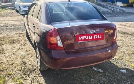 Hyundai Verna II, 2006 год, 320 000 рублей, 2 фотография
