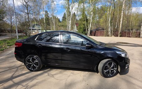 KIA Rio III рестайлинг, 2015 год, 990 000 рублей, 6 фотография