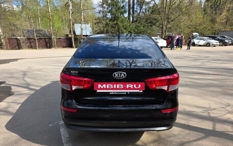 KIA Rio III рестайлинг, 2015 год, 990 000 рублей, 9 фотография