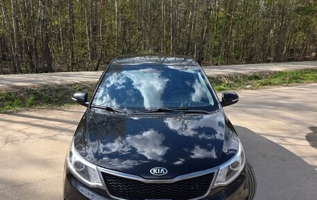 KIA Rio III рестайлинг, 2015 год, 990 000 рублей, 2 фотография