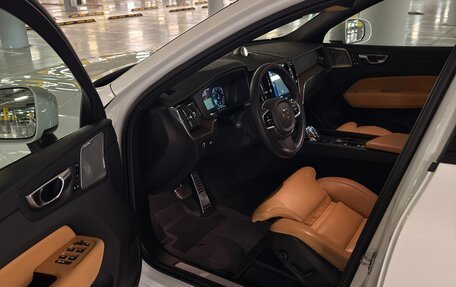 Volvo XC60 II, 2021 год, 5 625 000 рублей, 5 фотография