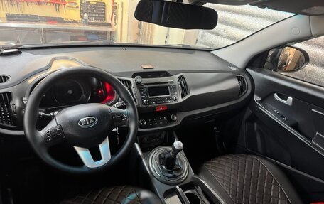 KIA Sportage III, 2011 год, 980 000 рублей, 2 фотография