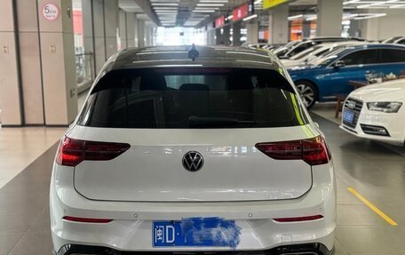 Volkswagen Golf VIII, 2022 год, 1 874 000 рублей, 5 фотография
