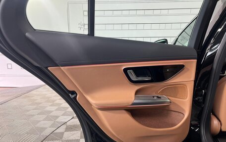 Mercedes-Benz E-Класс, 2025 год, 7 880 000 рублей, 24 фотография