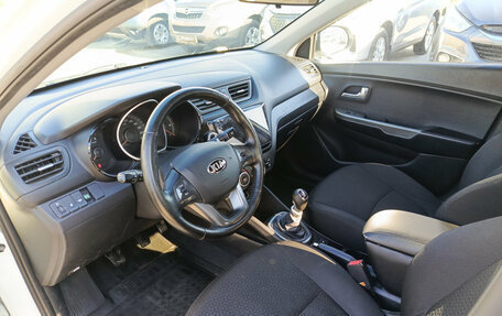 KIA Rio III рестайлинг, 2013 год, 815 000 рублей, 16 фотография