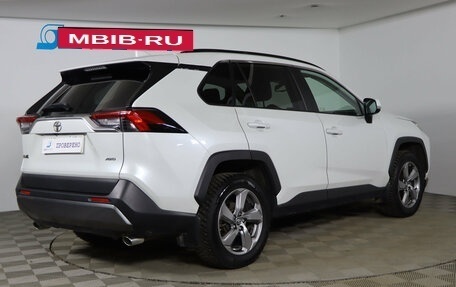 Toyota RAV4, 2020 год, 3 499 990 рублей, 5 фотография