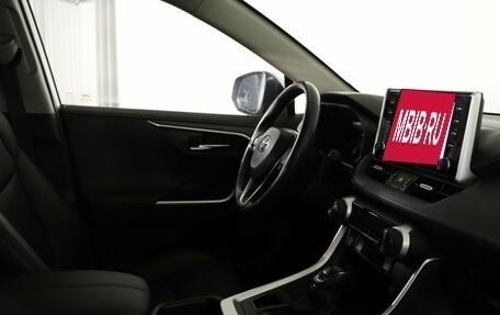 Toyota RAV4, 2020 год, 3 499 990 рублей, 14 фотография