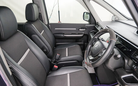 Honda Stepwgn IV, 2017 год, 2 149 000 рублей, 8 фотография