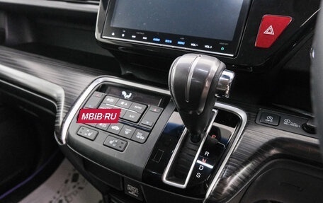 Honda Stepwgn IV, 2017 год, 2 149 000 рублей, 17 фотография