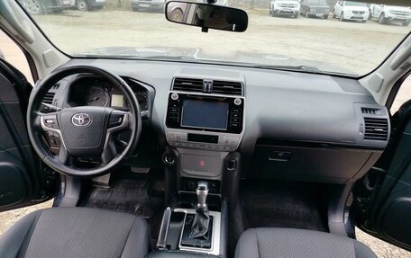 Toyota Land Cruiser Prado 150 рестайлинг 2, 2017 год, 4 600 000 рублей, 9 фотография