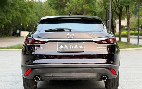 Mazda CX-4, 2022 год, 1 750 898 рублей, 8 фотография