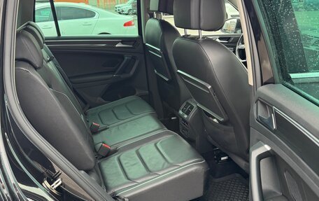 Volkswagen Tiguan II, 2018 год, 2 500 000 рублей, 7 фотография