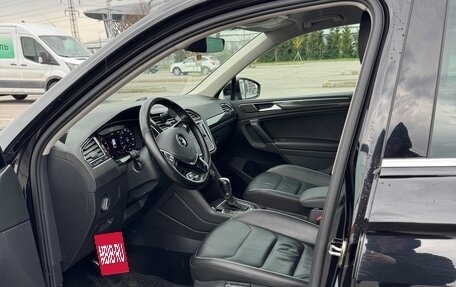 Volkswagen Tiguan II, 2018 год, 2 500 000 рублей, 8 фотография
