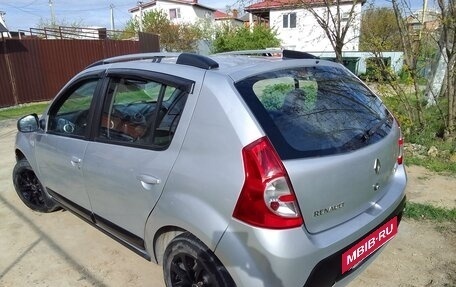 Renault Sandero I, 2013 год, 650 000 рублей, 28 фотография