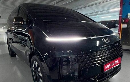 Hyundai Staria, 2025 год, 8 990 000 рублей, 1 фотография