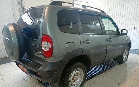 Chevrolet Niva I рестайлинг, 2018 год, 849 000 рублей, 4 фотография