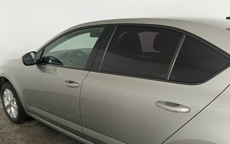 Skoda Octavia, 2019 год, 1 890 000 рублей, 20 фотография