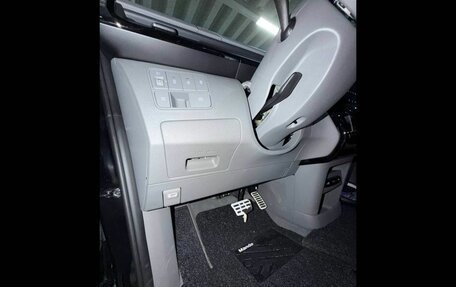 Hyundai Staria, 2025 год, 8 990 000 рублей, 19 фотография