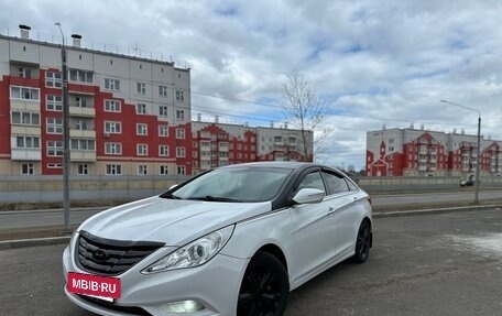 Hyundai Sonata VI, 2010 год, 1 100 000 рублей, 7 фотография
