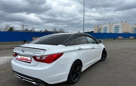 Hyundai Sonata VI, 2010 год, 1 100 000 рублей, 5 фотография