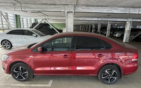 Volkswagen Polo VI (EU Market), 2011 год, 800 000 рублей, 4 фотография