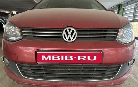 Volkswagen Polo VI (EU Market), 2011 год, 800 000 рублей, 9 фотография