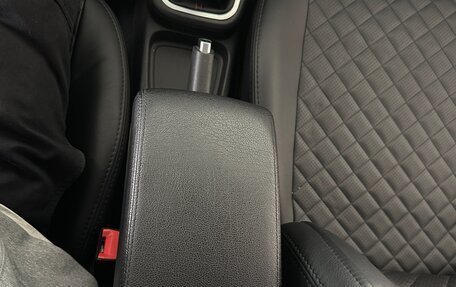 Volkswagen Polo VI (EU Market), 2011 год, 800 000 рублей, 22 фотография