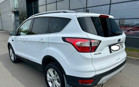Ford Kuga III, 2018 год, 1 700 000 рублей, 3 фотография