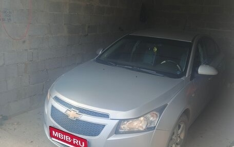 Chevrolet Cruze II, 2010 год, 600 000 рублей, 1 фотография