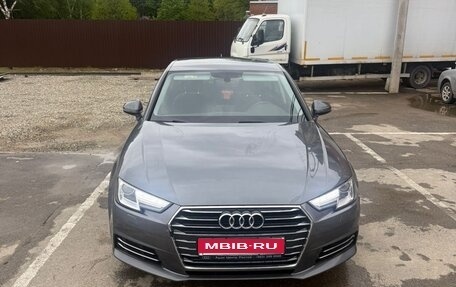 Audi A4, 2017 год, 2 280 000 рублей, 1 фотография