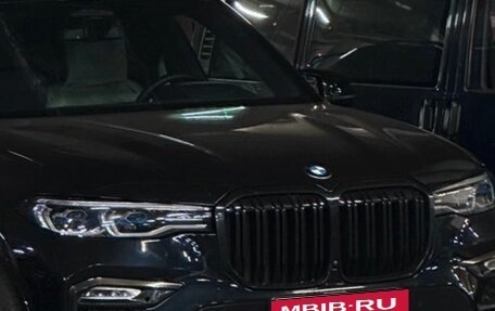 BMW X7, 2019 год, 8 000 000 рублей, 1 фотография
