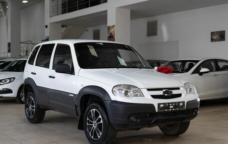 Chevrolet Niva I рестайлинг, 2014 год, 692 000 рублей, 1 фотография